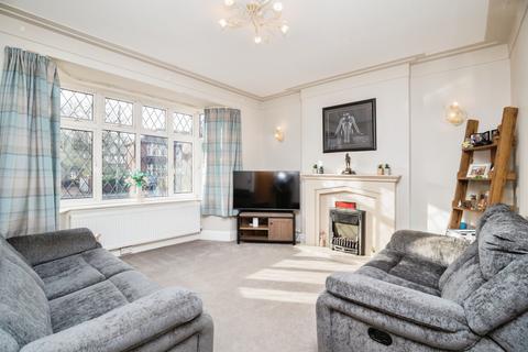 16 Canberra Road, Leyland, PR25 3JH