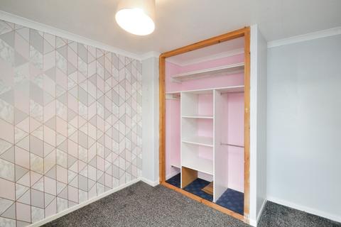 6 Kirkbank, Kirkgunzeon, Dumfries, DG2 8JZ