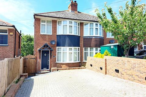 3 bedroom semi-detached house to rent, Parker Road, East Sussex TN34