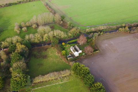 3 bedroom bungalow for sale, Station Road, Southfleet DA13