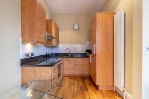 2 bedroom apartment to rent, Cadogan Square, Knightsbridge, SW1X