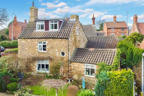 2 bedroom detached house for sale, Low Road, Manthorpe