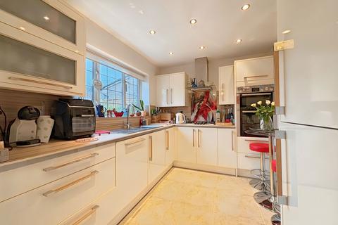 40 Brackendene, Bradley Stoke, Bristol, BS32 9DH