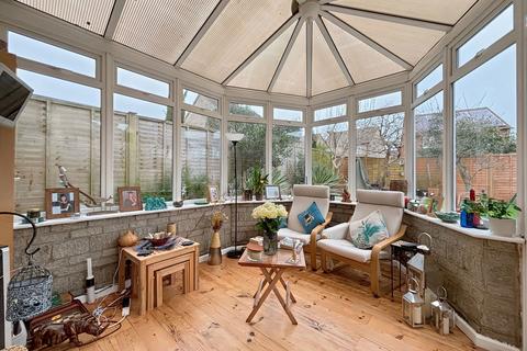 40 Brackendene, Bradley Stoke, Bristol, BS32 9DH