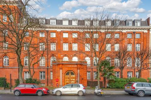 3 bedroom flat for sale, Chepstow Villas, Notting Hill, London, W11