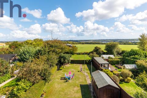 undefined, Newport PO30