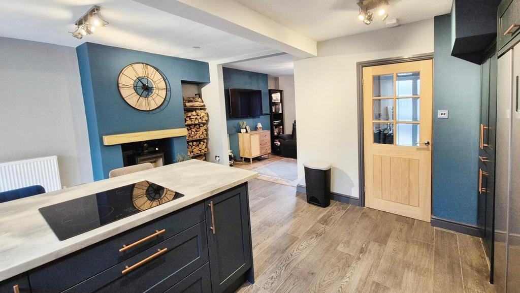 Kitchen/dining area