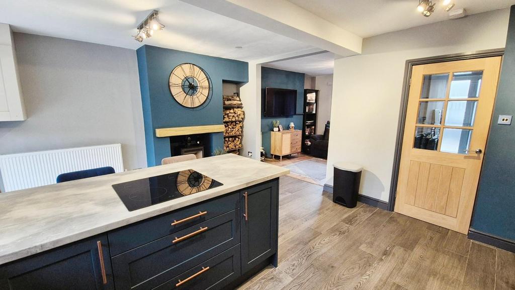 Kitchen/dining area