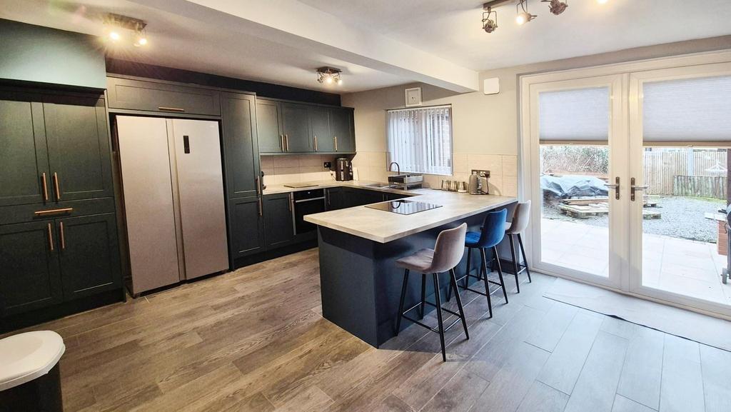 Kitchen/dining area