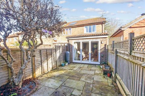 1 Carpenters Croft, East Hoathly, Lewes, BN8 6DL