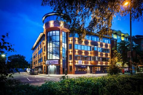 1 bedroom apartment for sale, Goldsworth Road, Woking, Surrey, GU21