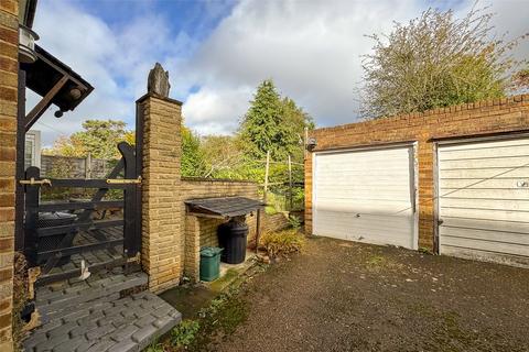 161 Tolcarne Drive, Pinner, HA5 2DL