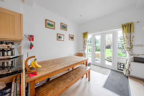 4 bedroom semi-detached house for sale, Margaret Road, Barnet, EN4