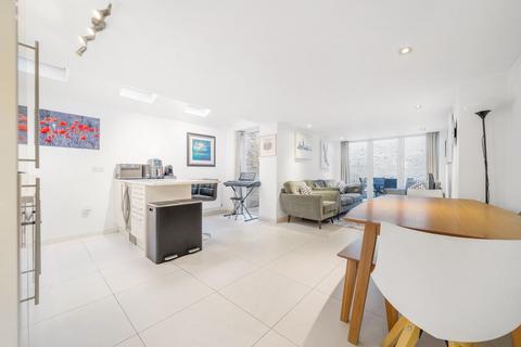 2 bedroom flat for sale, Tunstall Road, SW9