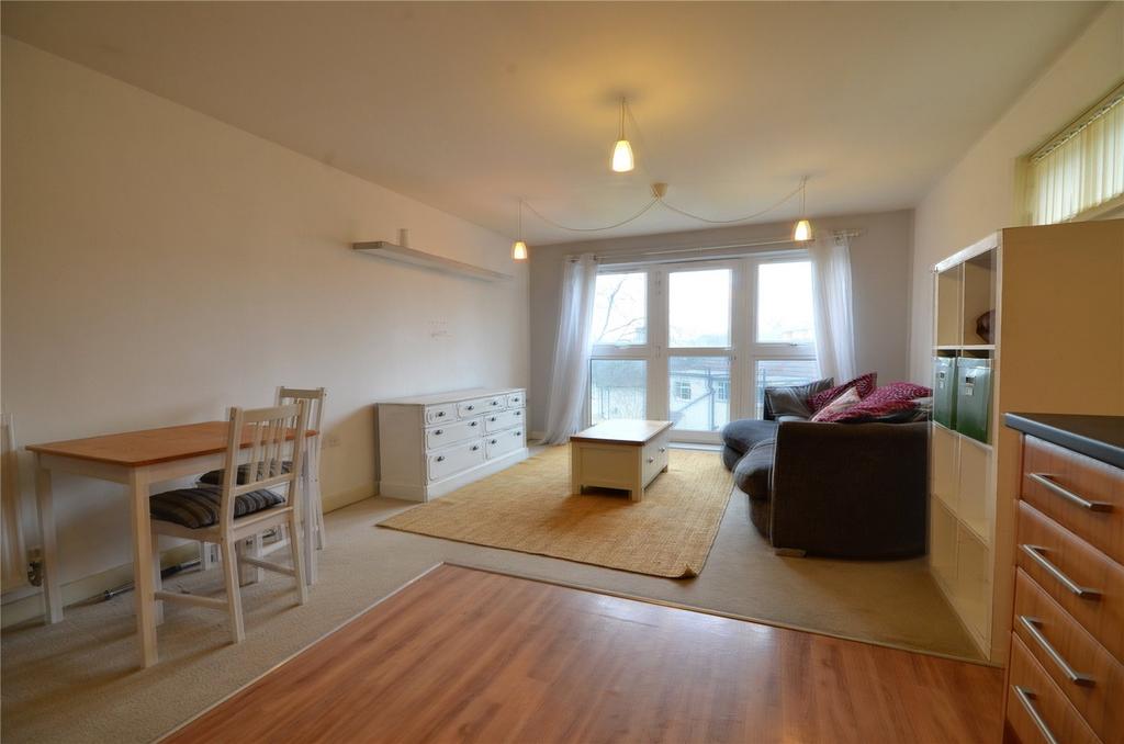 Kitchen/Living Room