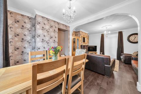137 Randlesdown Road, Bellingham, London, SE6 3SR