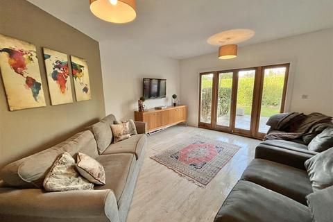 4 bedroom link detached house for sale, Beechfield Avenue, Wilmslow