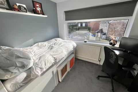 5 Beechfield Avenue, Wilmslow, SK9 6LX