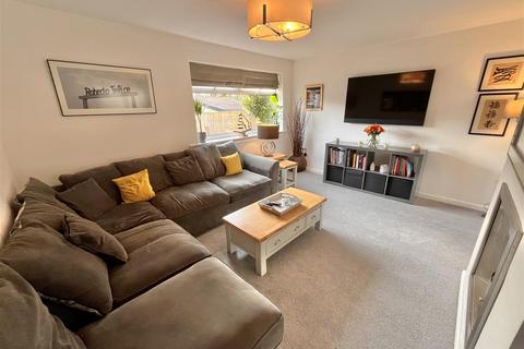 5 Beechfield Avenue, Wilmslow, SK9 6LX
