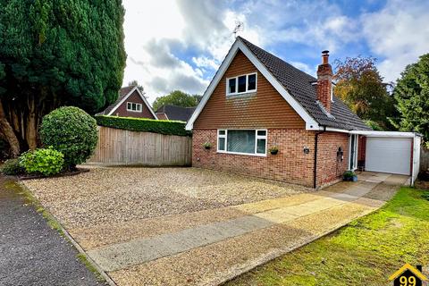 3 bedroom detached house for sale, Ludshott Grove, Headley Down, Bordon, Hampshire, GU35