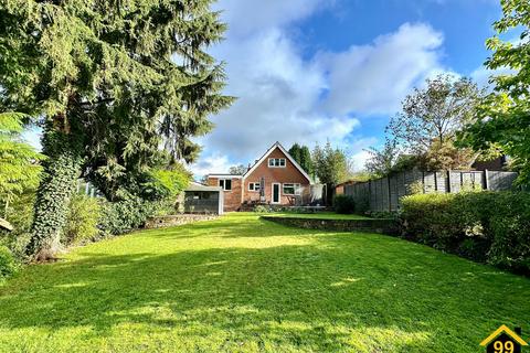 3 bedroom detached house for sale, Ludshott Grove, Headley Down, Bordon, Hampshire, GU35