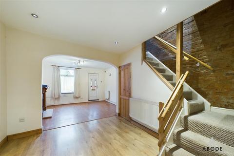 3 bedroom end of terrace house for sale, Wetmore Road, Burton-On-Trent DE14