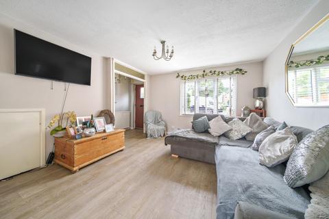 3 bedroom end of terrace house for sale, Fitzjohn Close, Guildford, Surrey, GU4