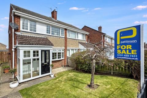 3 bedroom semi-detached house for sale, Durham Drive, Fellgate Estate, Jarrow, Tyne and Wear, NE32 4SD