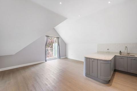Flat 6, 33 Normanton Road, South Croydon, CR2 7AE
