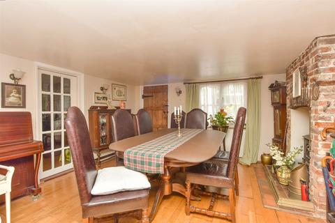 undefined, Dux Court Road, High Halstow ,Rochester, Kent
