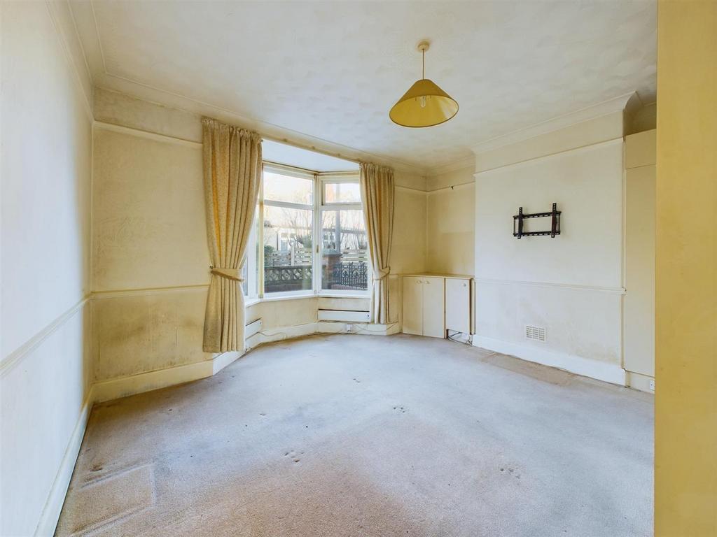Bedroom: