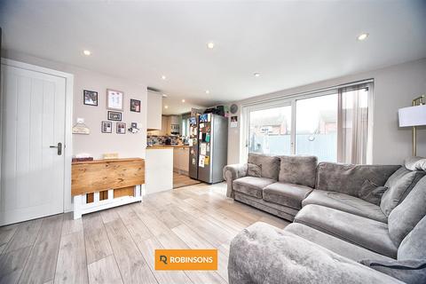 25 Bunhill Close, Dunstable, LU6 1TH