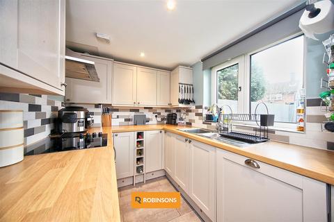 25 Bunhill Close, Dunstable, LU6 1TH