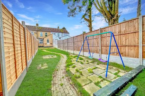 3 bedroom terraced house for sale, Bishopscote Road, Luton, Bedfordshire, LU3 1PE