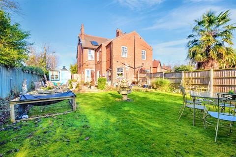 4 bedroom semi-detached house for sale, Derby Road, Sandiacre