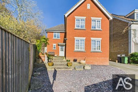 4 bedroom detached house for sale, Wesley Salmon Close, St. Leonards-on-sea, TN38