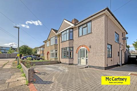 26 Burns Crescent, Chelmsford, CM2 0TS
