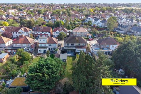 26 Burns Crescent, Chelmsford, CM2 0TS
