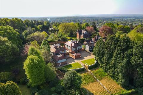 5 bedroom detached house for sale, Rockfield Road, Oxted, Surrey, RH8
