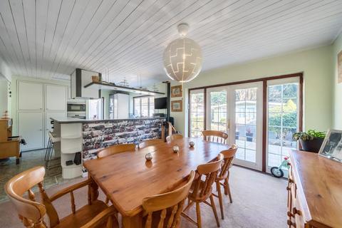 4 bedroom detached bungalow for sale, Moulsford-on-thames,  Oxfordshire,  OX10