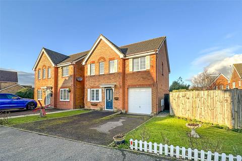 12 Columbine Way, Littlehampton, BN17 6UX