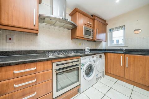 1 bedroom flat for sale, Richmond Road, Kingston Upon Thames KT2