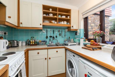 1 bedroom terraced house for sale, 19 Southcliffe, Lewes, East Sussex, BN7 2BZ