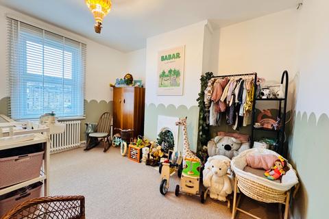 33 Tormount Road, London, SE18 1QD