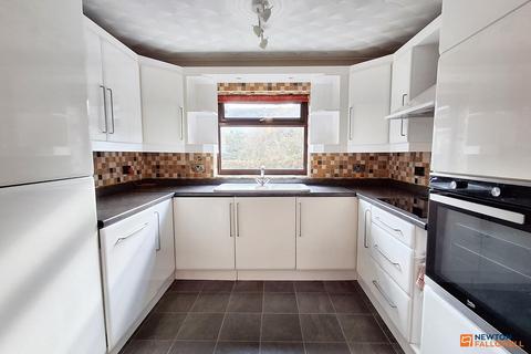 32 Ambleside Gardens, Gunthorpe, Peterborough, PE4 7ZY