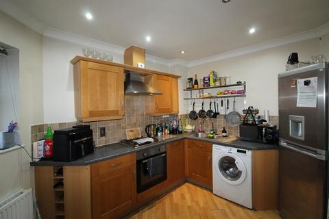 2 bedroom apartment to rent, Narrowboat Wharf