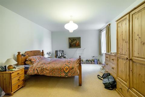 2 bedroom apartment for sale, West Grange Court, York