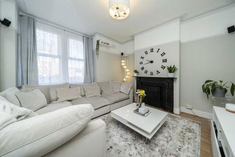 4 bedroom terraced house to rent, Southcroft Road, London SW17