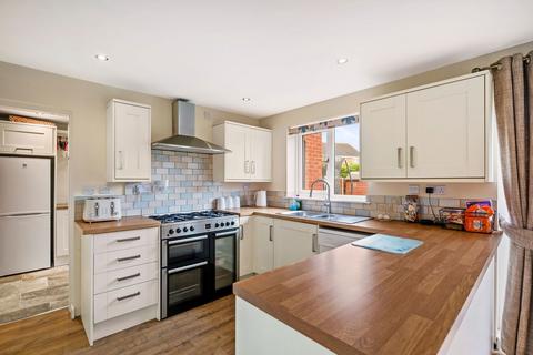 5 bedroom detached house for sale, Montaigne Garden, Lincoln LN2