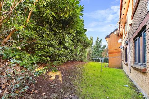 Flat 5, Belvedere Court Laymarsh Close, Belvedere, DA17 5QX